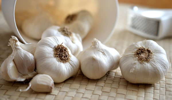 Garlic- Home Remedies for Athlete’s Foot – 10 Natural Treatments